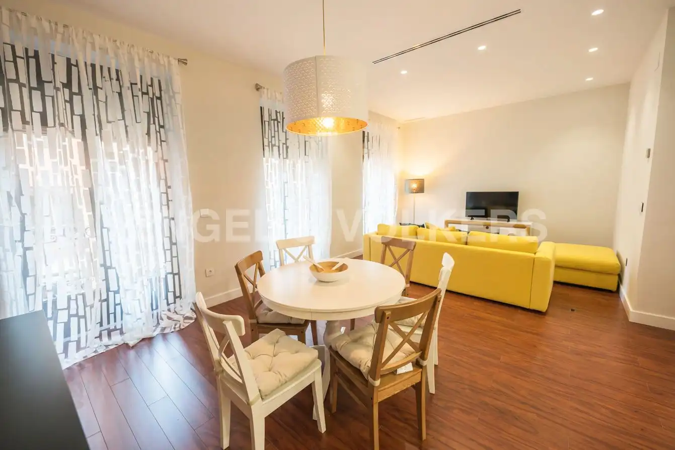 Comedor de Piso de alquiler en Alicante / Alacant con Aire acondicionado y Balcón