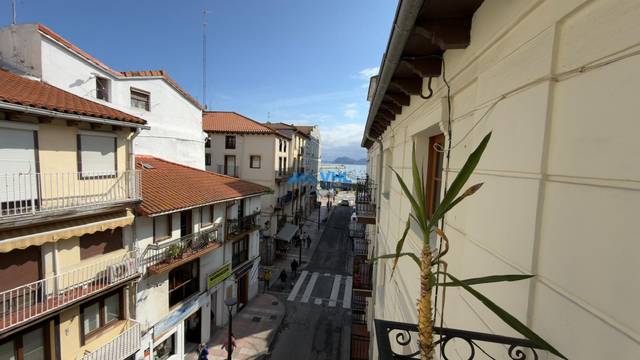Piso en Venta en Calle Santander en Centro