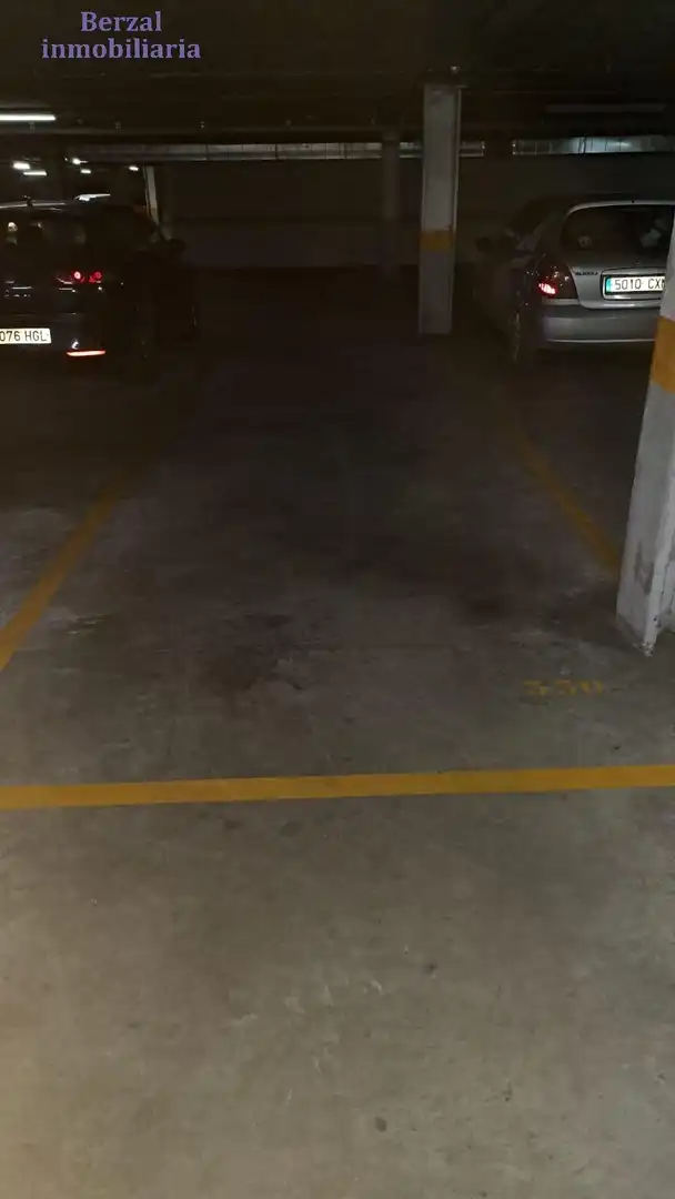 Individual en venta en Calle ALBIA DE CASTRO, imagen 3