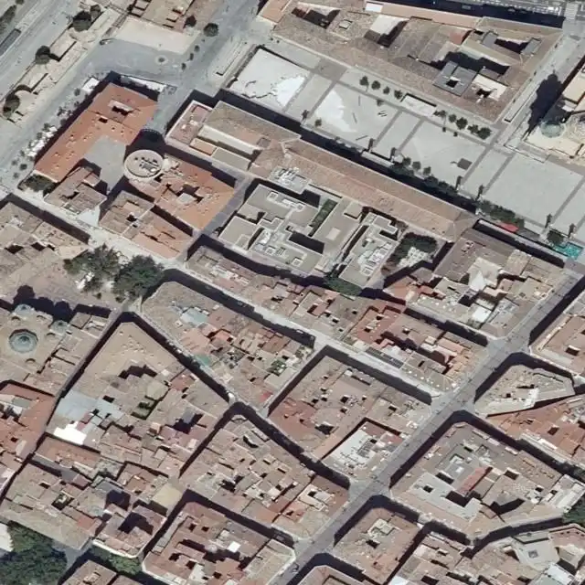 Residential zum Verkauf in Zaragoza, Alfonso