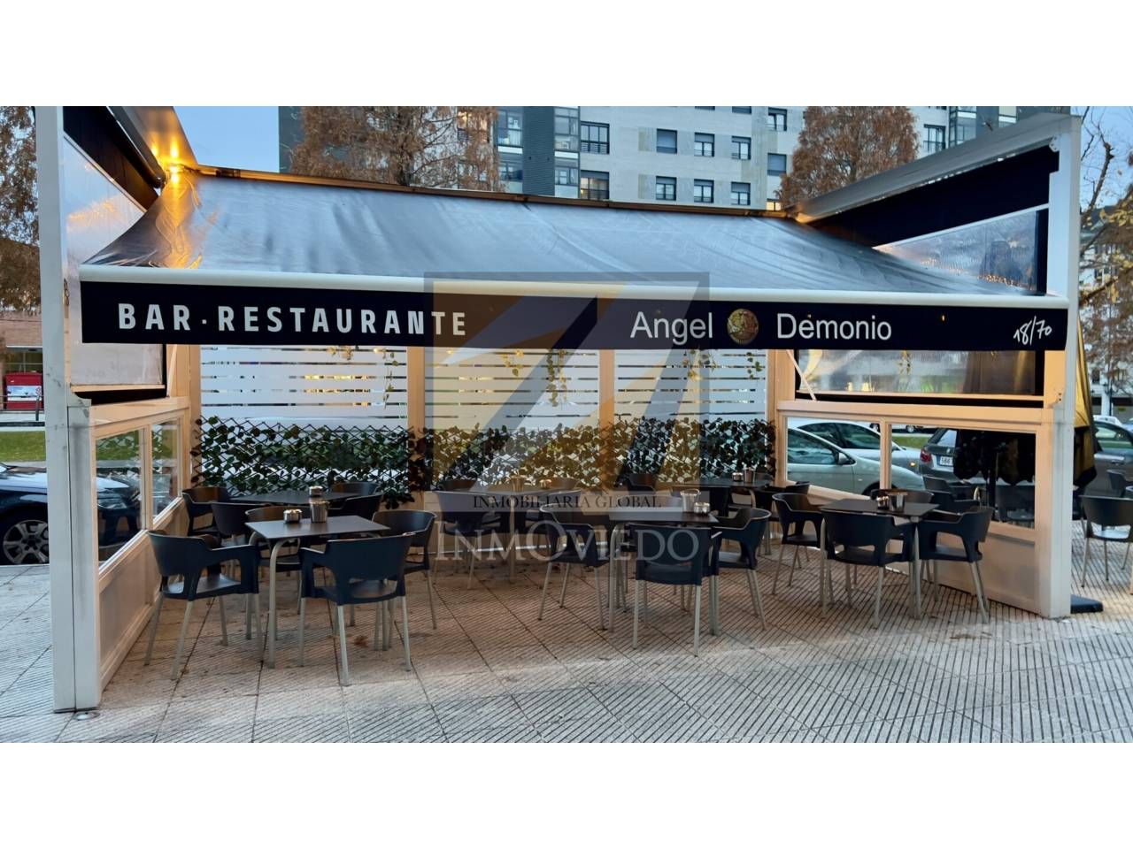 Local de alquiler en Oviedo  con Aire acondicionado y Alarma