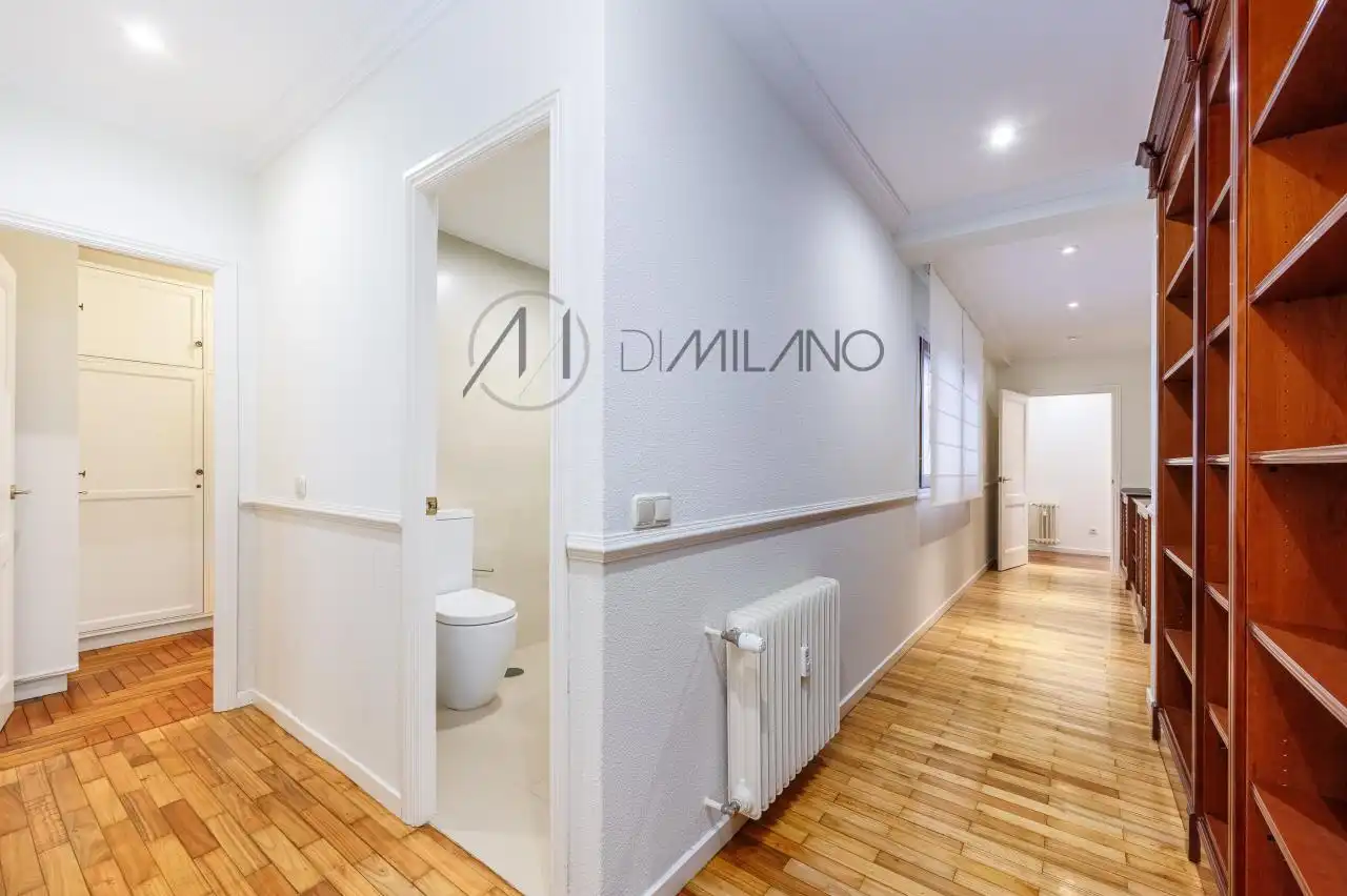 Flat for rent in Vigo   with Heating, Parquet flooring and Terrace