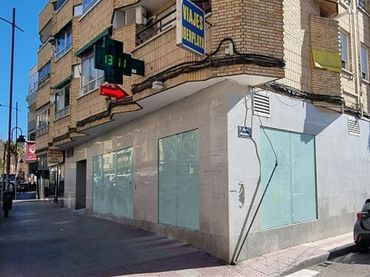 Local comercial en venda a PINTO C/V MACARENA