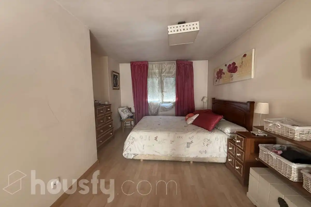 Schlafzimmer von Maisonette zur Miete in Madrid mit Klimaanlage, Heizung und Terrasse