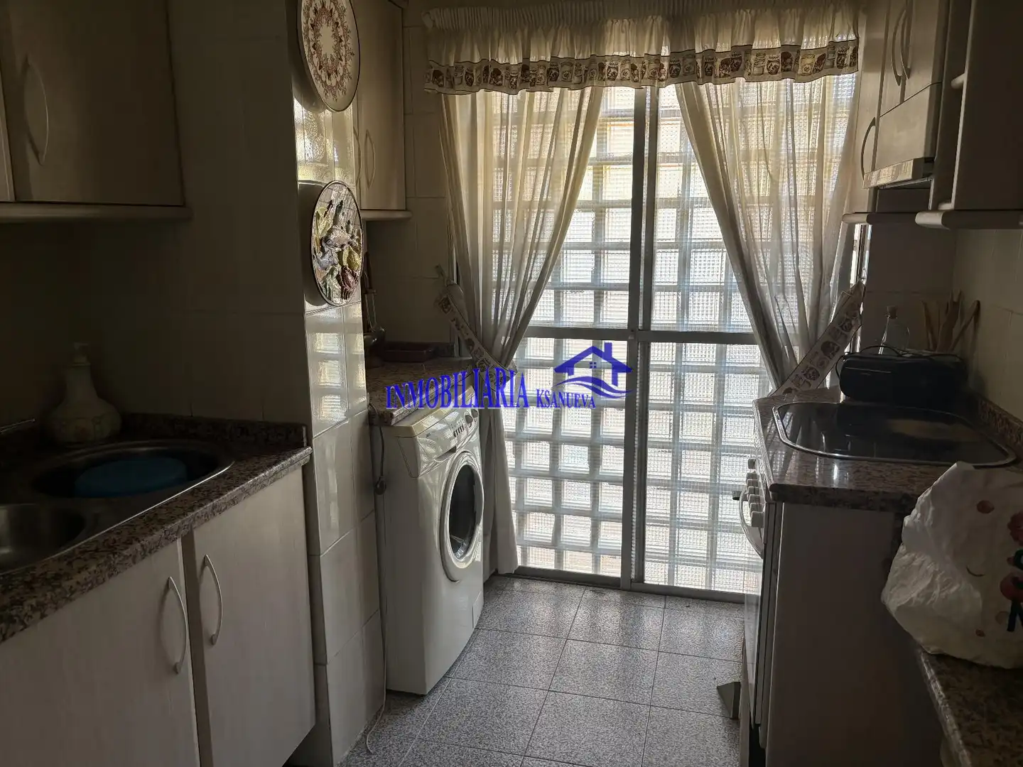 Kitchen of Flat for sale in Córdoba