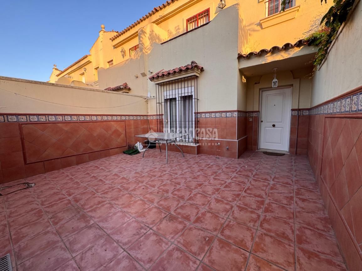 Exterior view of House or chalet for sale in Jerez de la Frontera