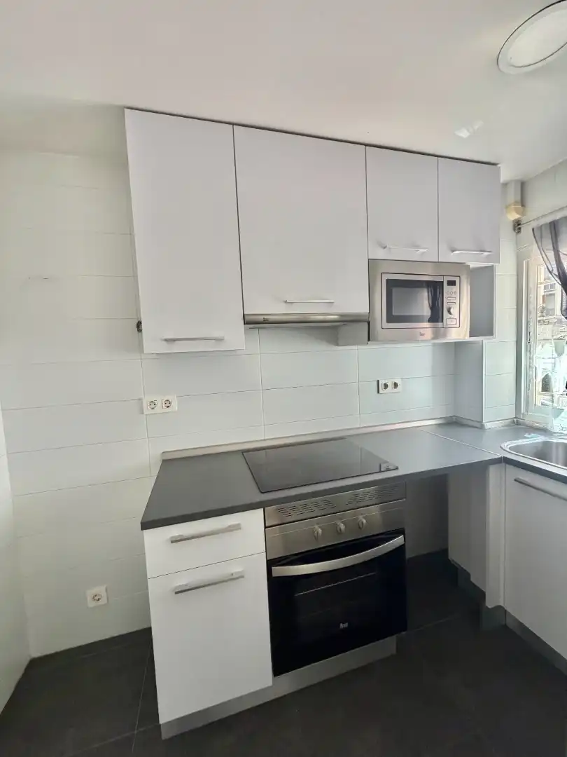 Piso con ascensor en venta en Calle de Salas Barbadillo, imagen 12