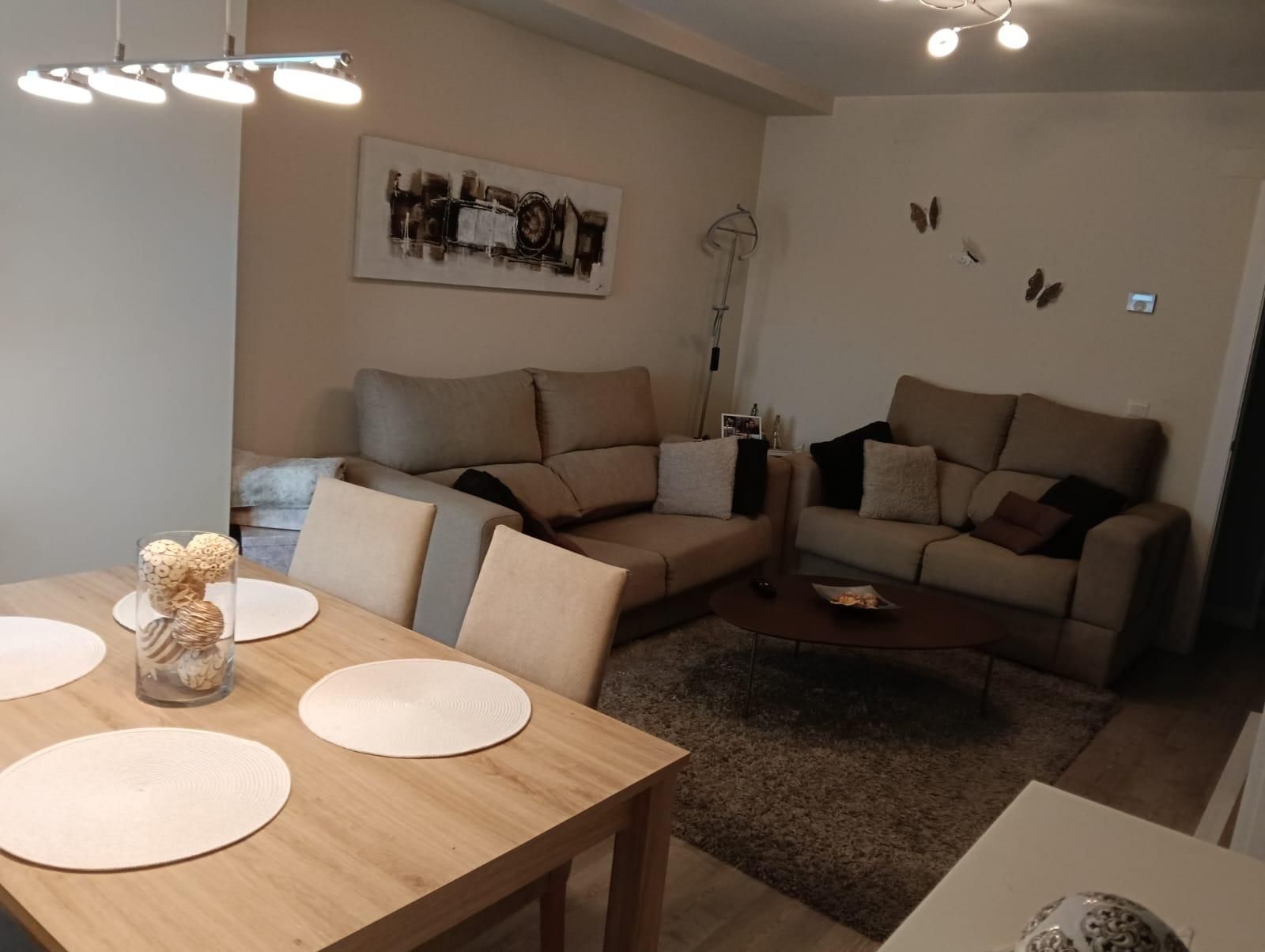 Living room of Flat for sale in Santa Marta de Tormes  with Heating, Terrace and Storage room