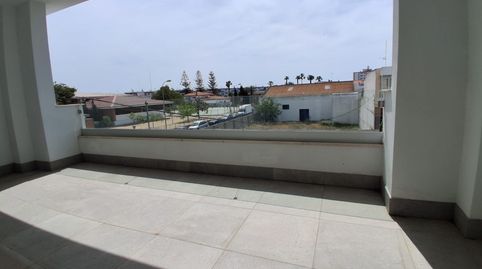 Image 1 of the listing