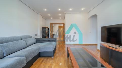 Foto 5 de Piso de alquiler en Ramiro I Rey, Vallobín, Oviedo