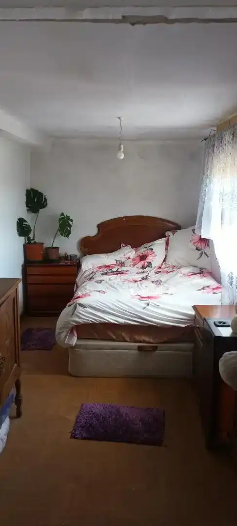 Dormitori de Casa adosada en venda en Grado