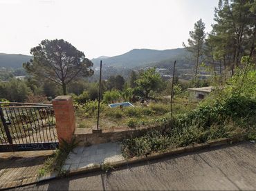 Terreni e lotti in vendita a Vallirana