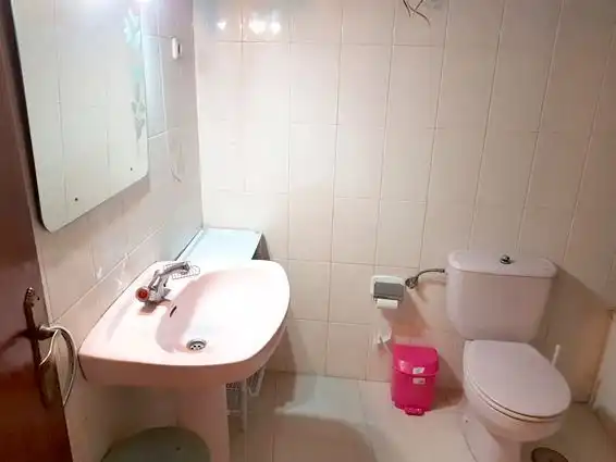 Badezimmer von Wohnung zur Miete in Mijas mit Terrasse und Möbliert