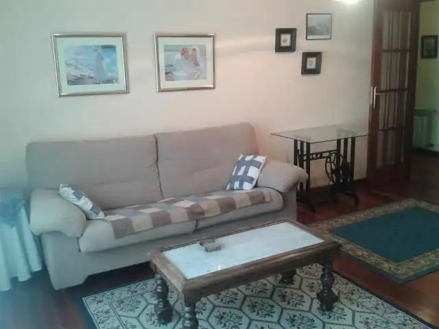 Flat for rent in Esteiro