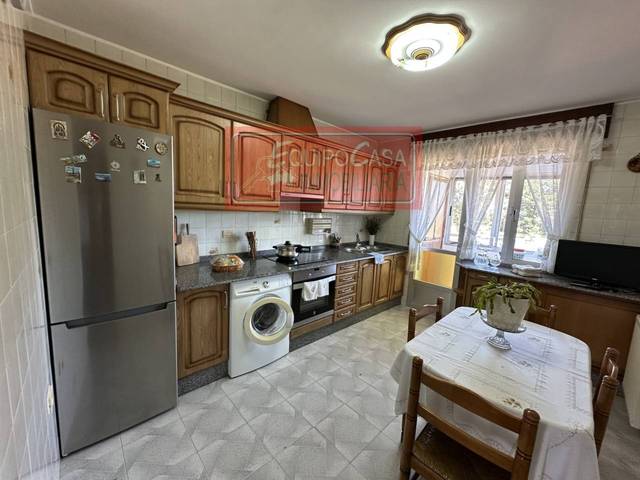 Piso en Venta en Begonte