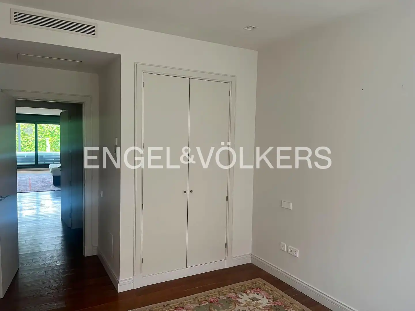 Apartamento de alquiler en Madrid con Aire acondicionado, Calefacción y Jardín privado