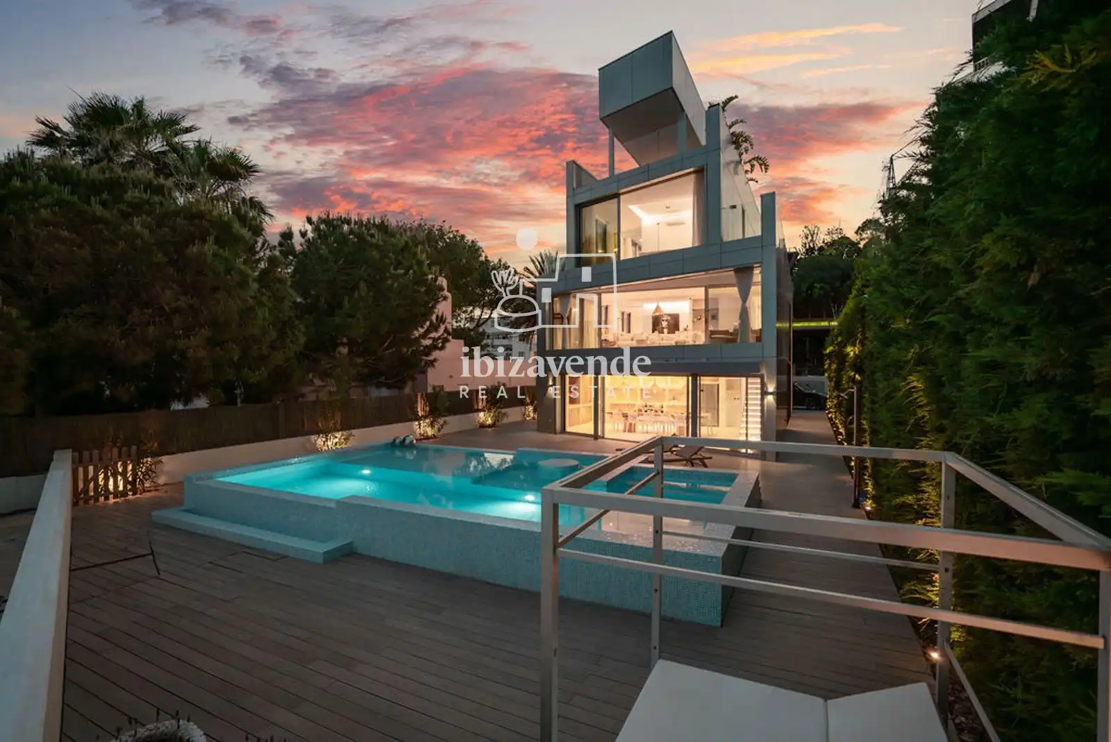 Vista exterior de Casa o xalet en venda en Eivissa amb Aire condicionat, Calefacció i Terrassa