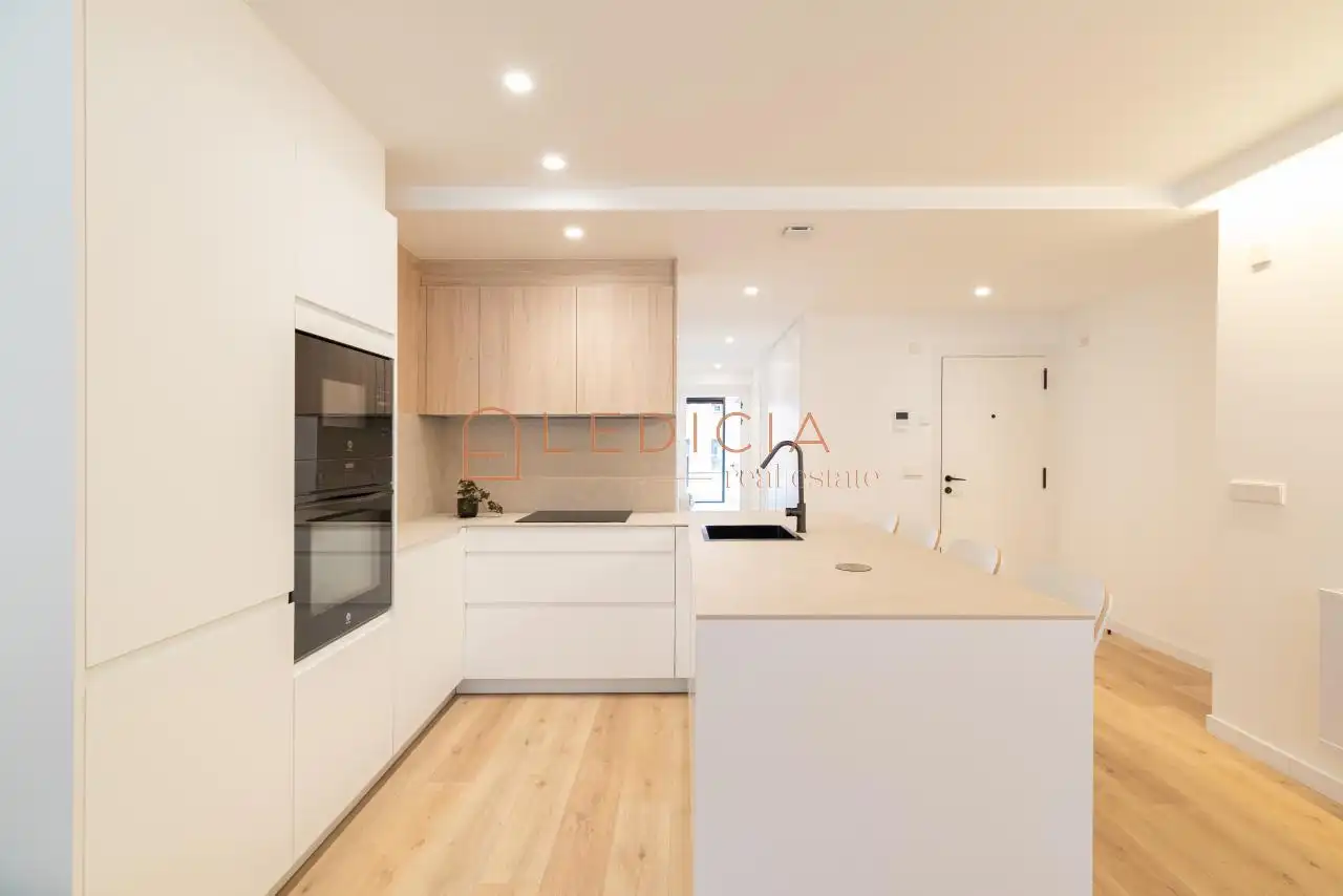 Flat with lift for sale in Nicaragua 45, imagen 5