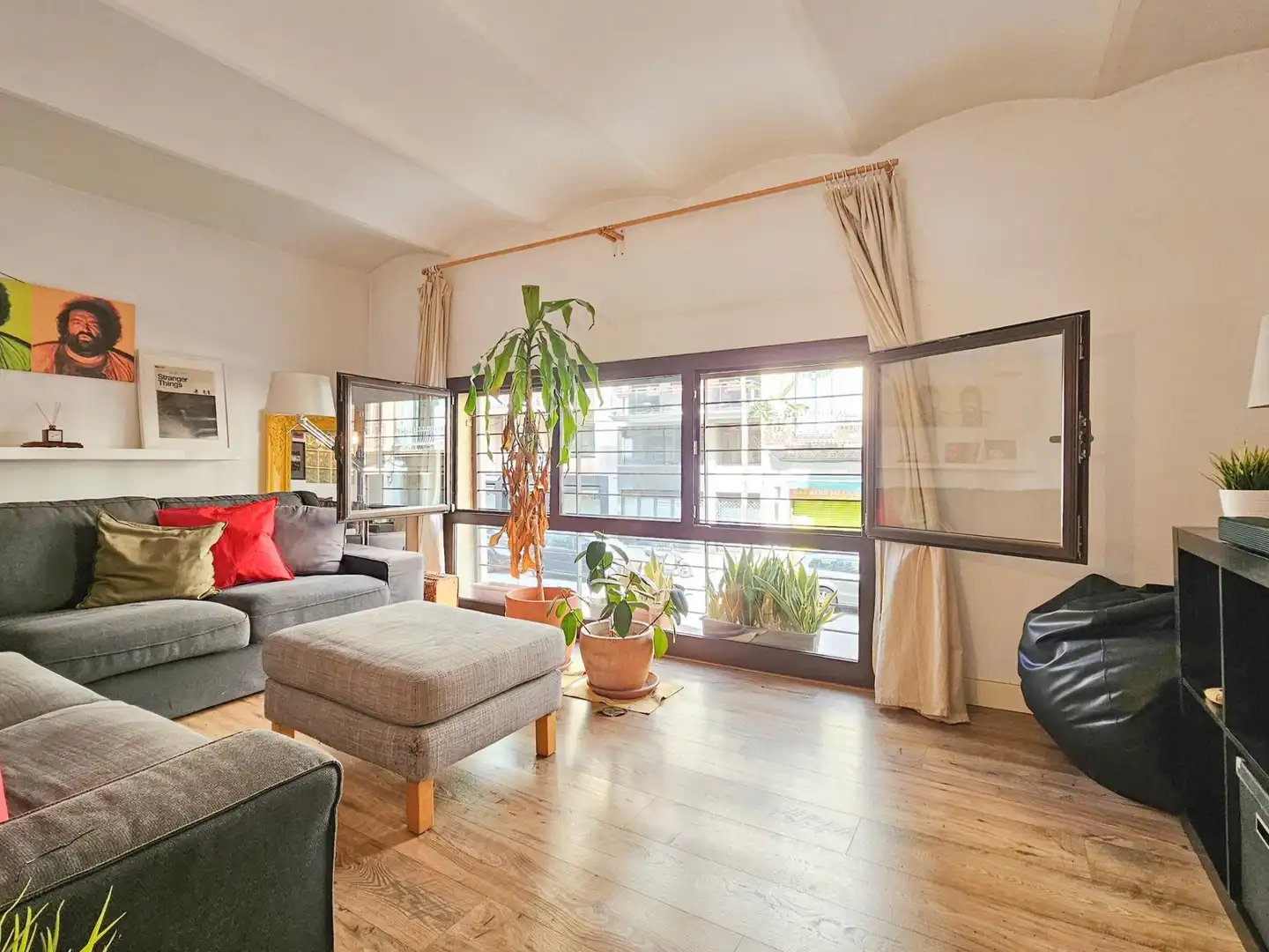 Sala de estar de Planta baja en venta en Barcelona con Calefacción
