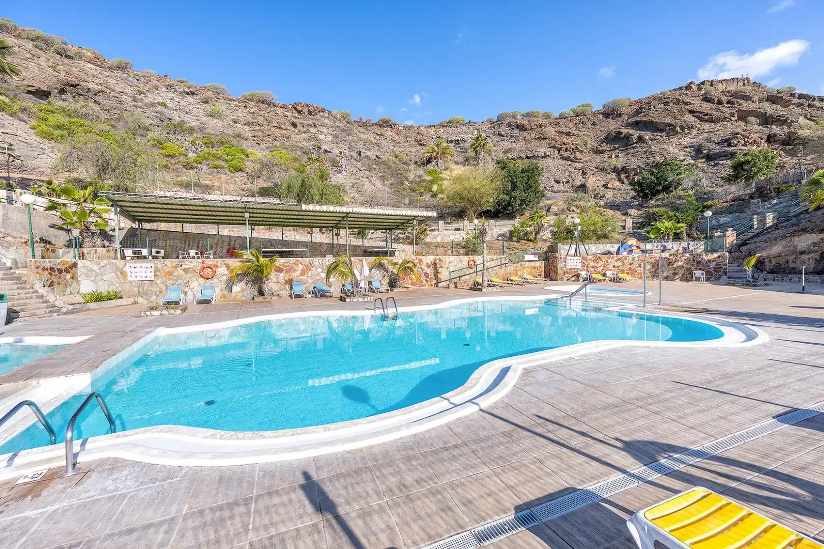 Piscina de Apartament en venda en Mogán amb Terrassa, Moblat i Balcó