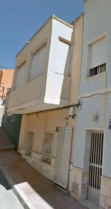 Houses for sale in SANT PAU, 24, Monóvar / Monòver