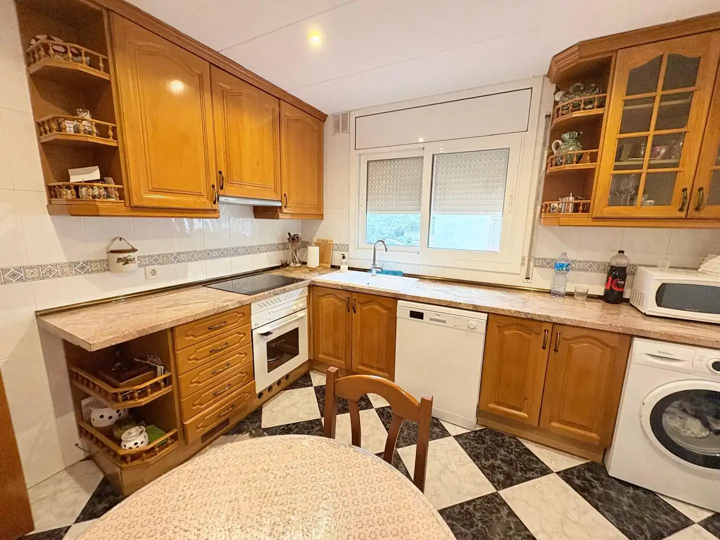 Cocina de Casa o chalet en venta en Corbera de Llobregat con Aire acondicionado, Calefacción y Jardín privado