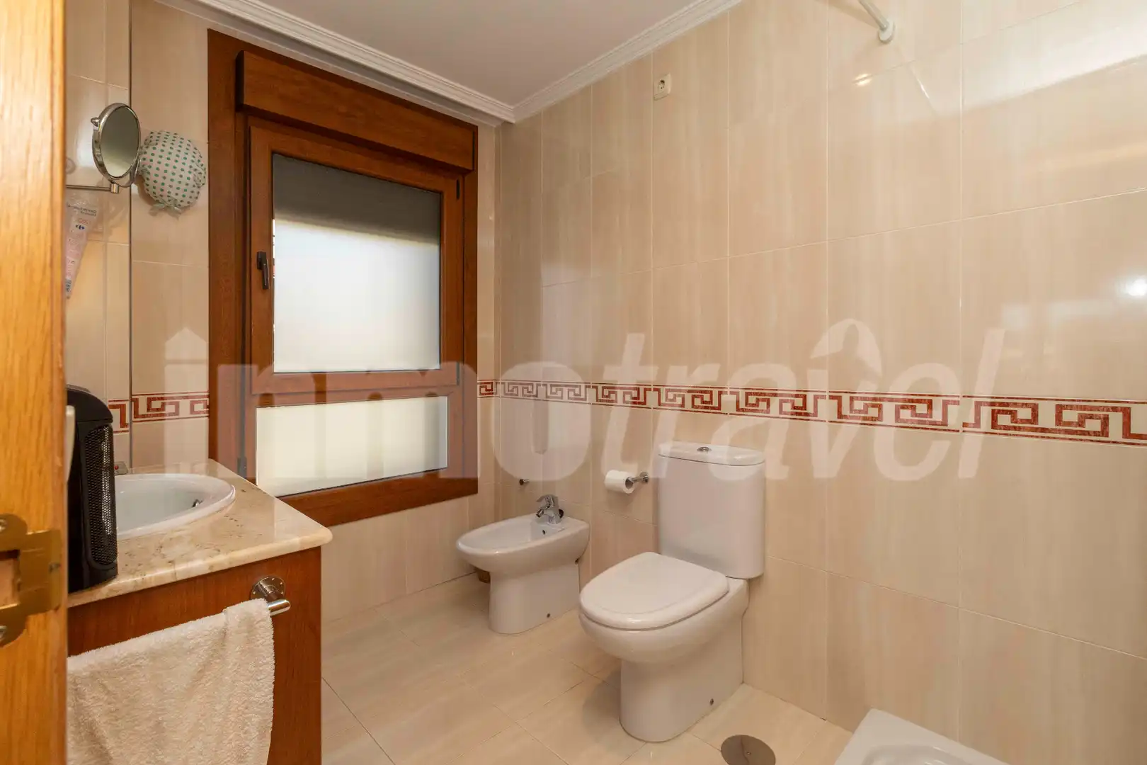 Baño de Apartamento en venta en Sanxenxo con Parquet, Terraza y Trastero