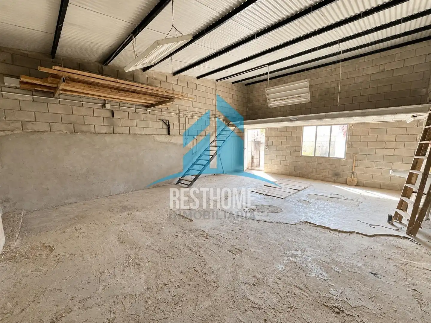 Casa adosada en venta en Alborea