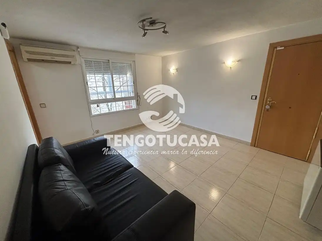 Wohnzimmer von Wohnung zum Verkauf in  Madrid Capital mit Heizung, Möbliert und Ofen