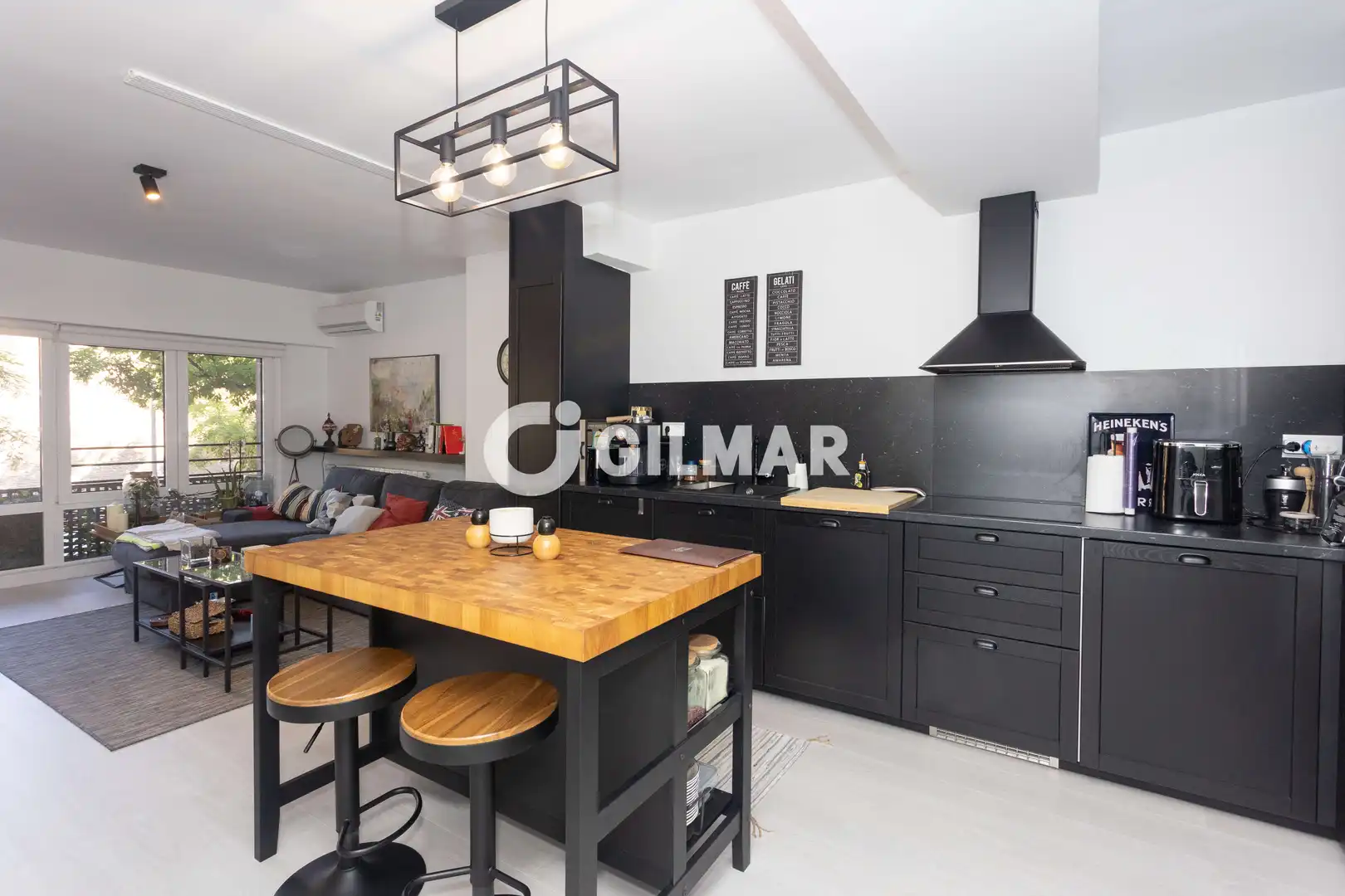 Cocina de Piso en venta en Madrid con Calefacción