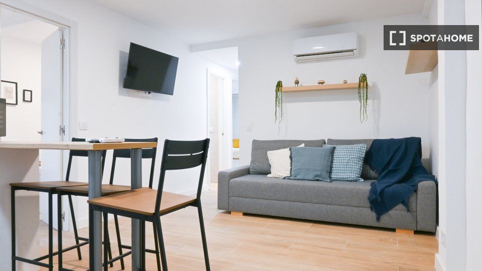 Flat to rent in Los Rosales