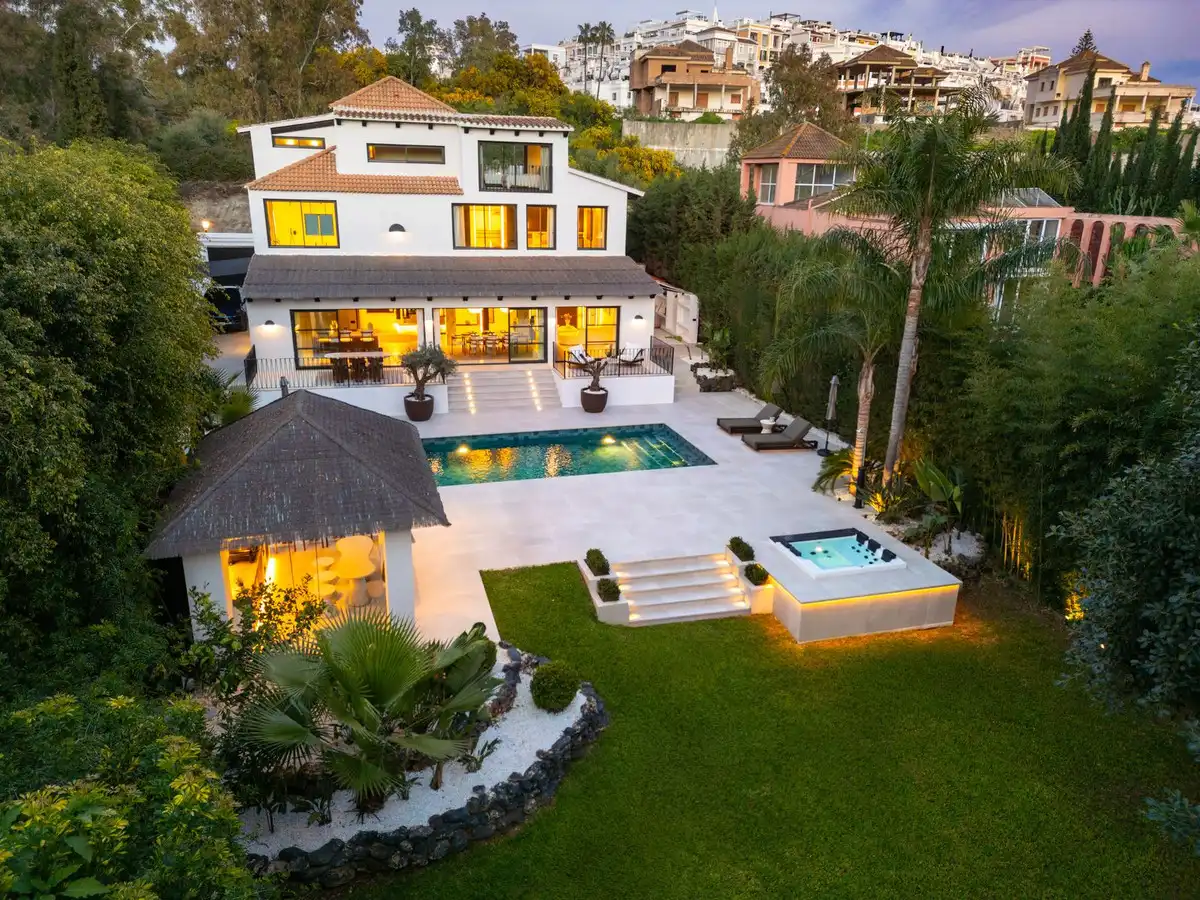 Villa con piscina in vendita a Nueva Andalucía, imagen 35