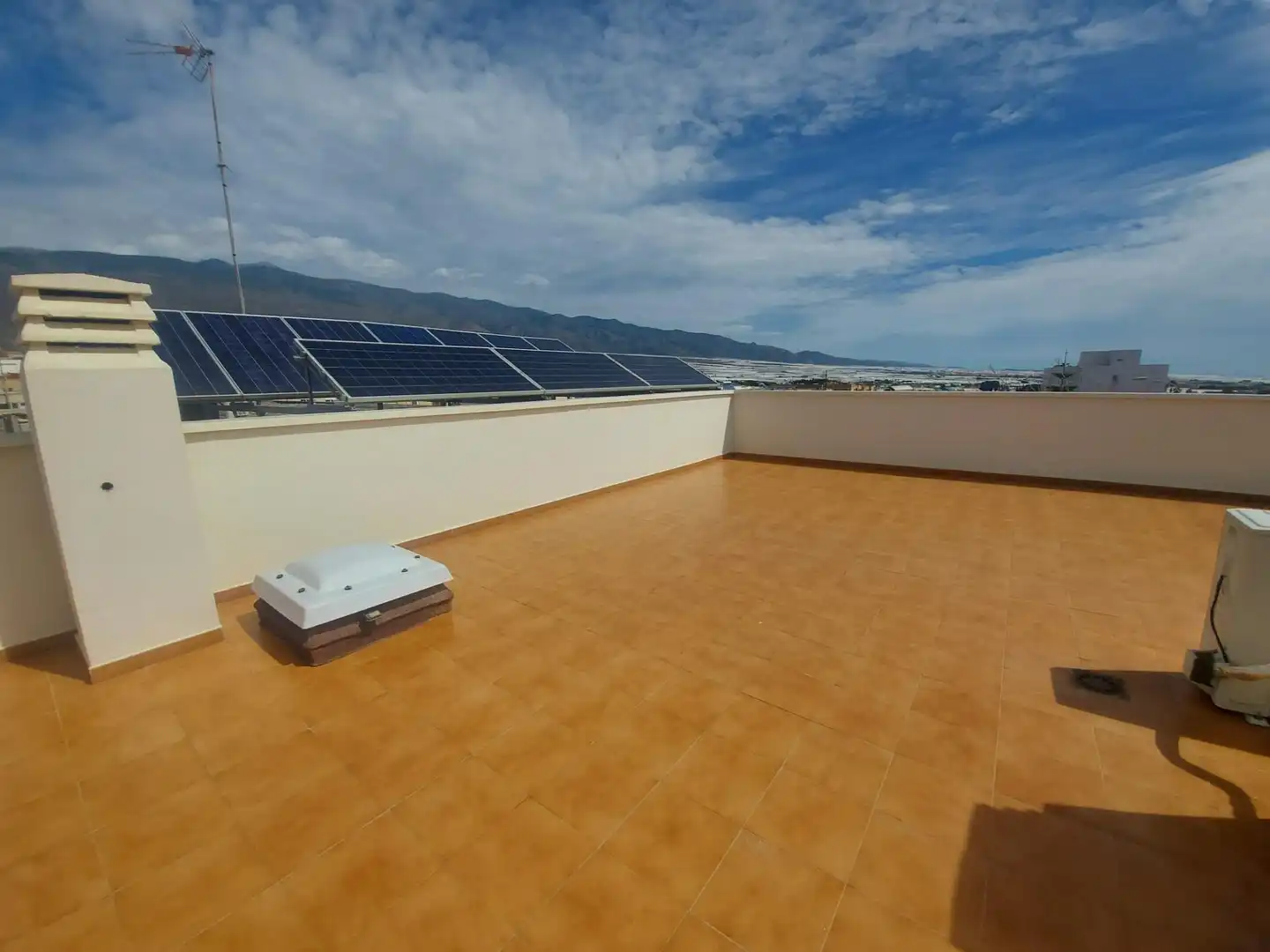 Houses for sale in Plaza de la Luz