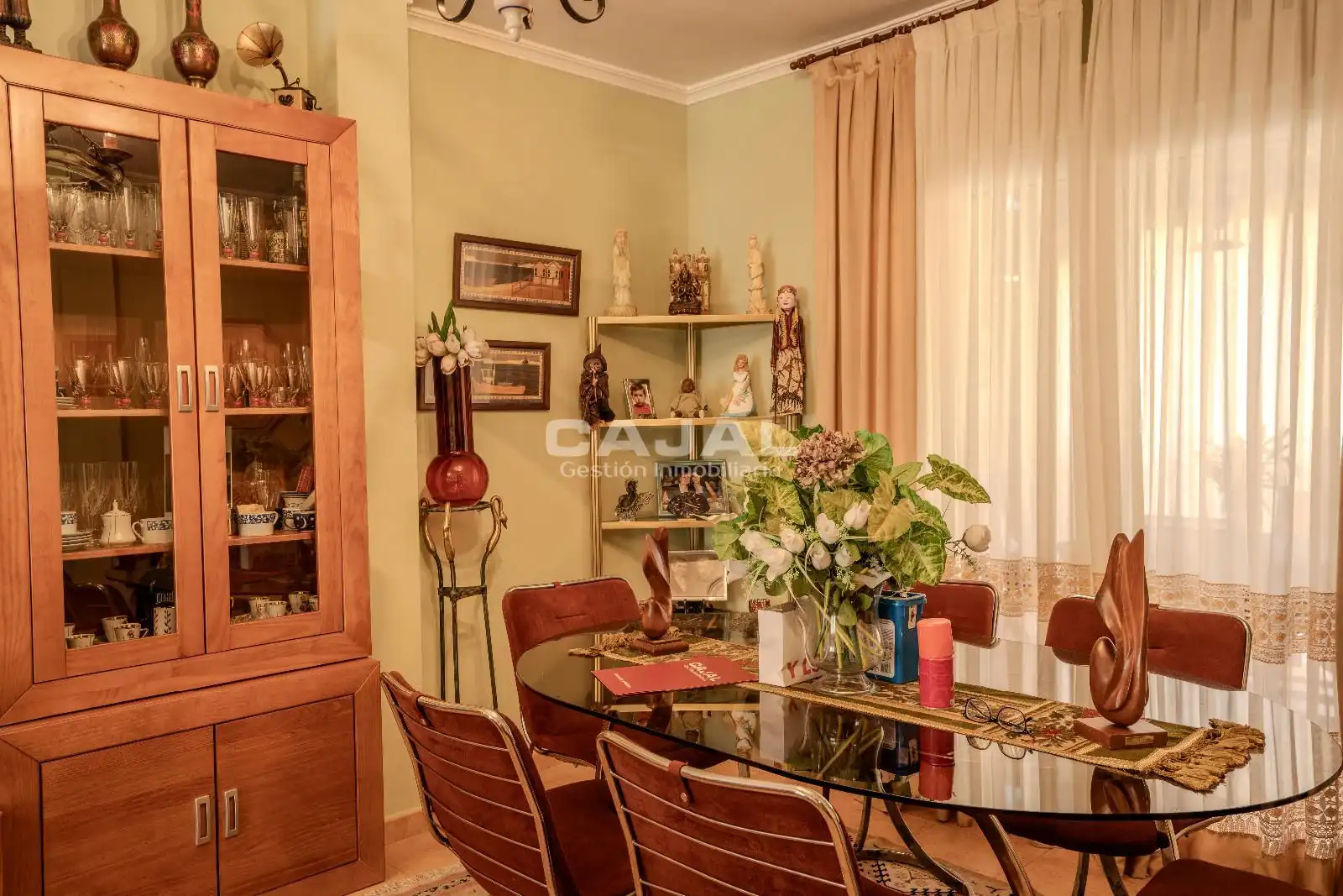 Comedor de Casa adosada en venta en Riaza con Calefacción y Jardín privado