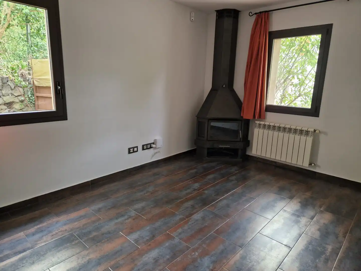 Living room of Detached homes for sale in Olot  with Heating and Private garden