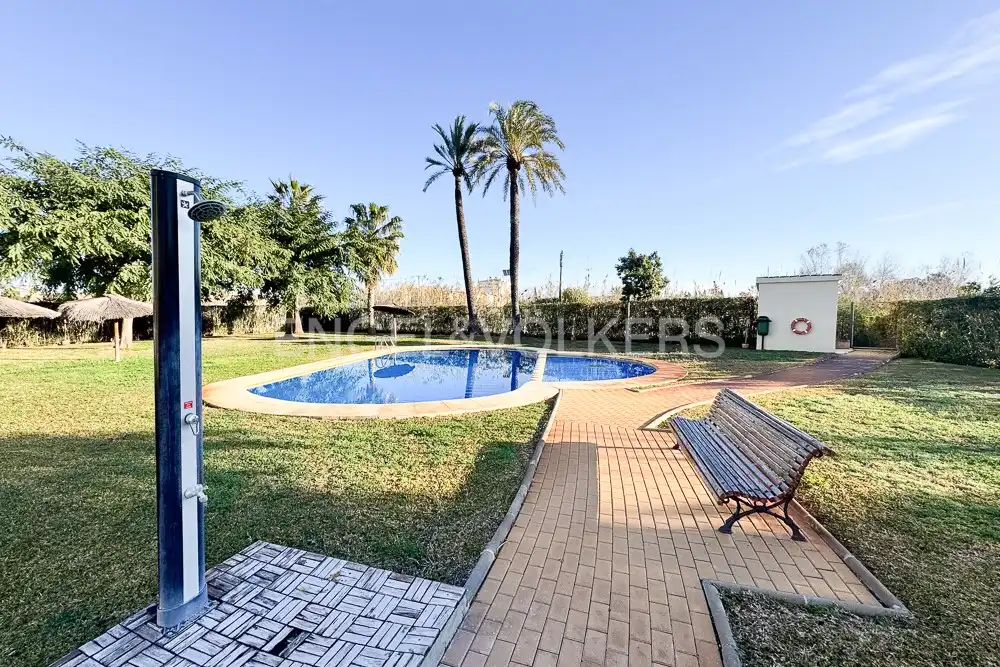 Detached homes for rent in urbanización Devesa, Oliva Nova