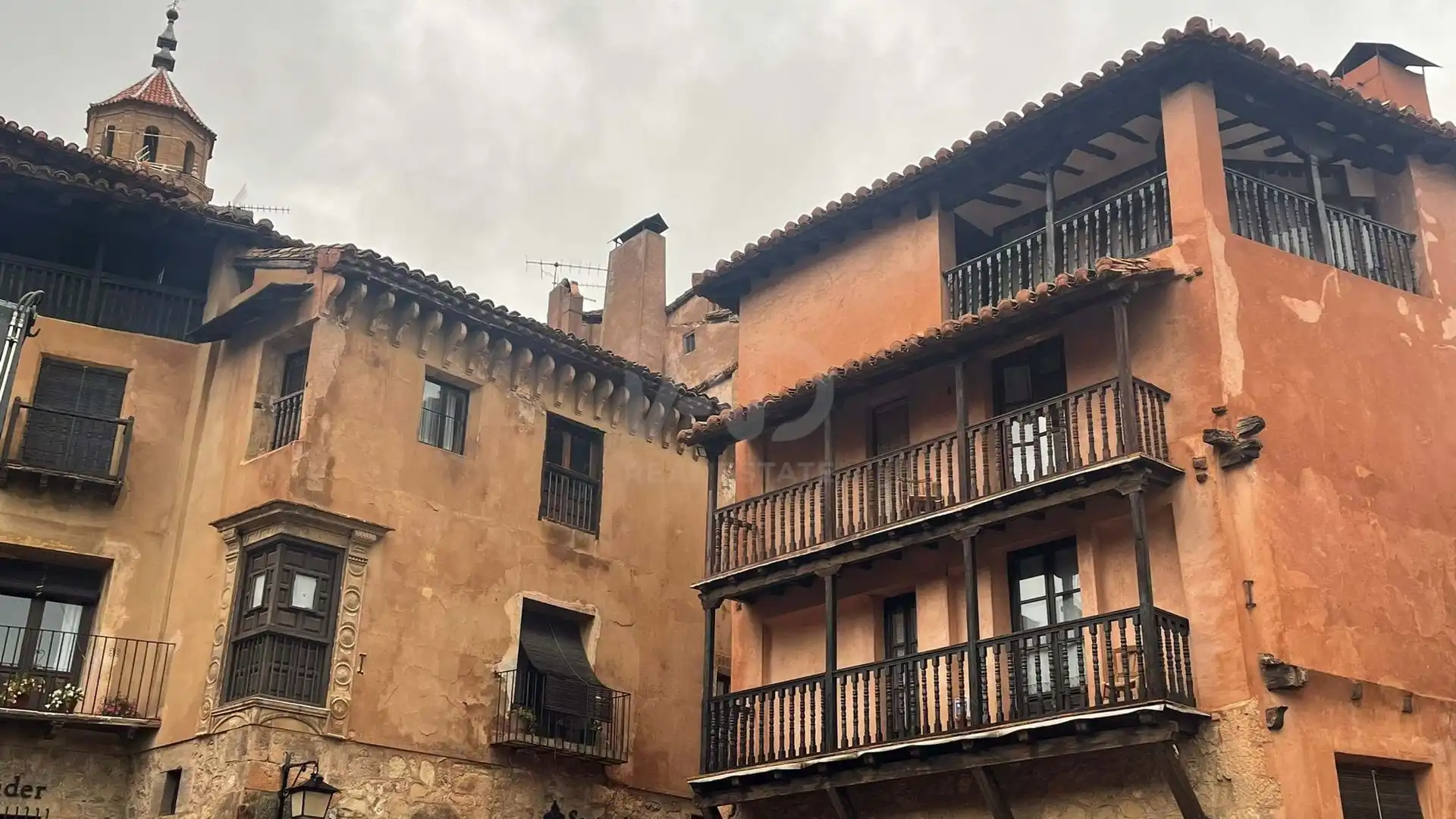 Vista exterior de Piso en venta en Albarracín