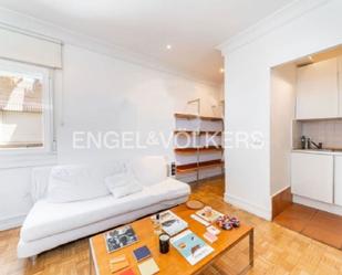 Sala d'estar de Loft de lloguer en  Madrid Capital amb Aire condicionat, Calefacció i Parquet
