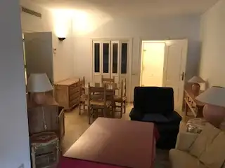 Sala d'estar de Apartament de lloguer en Sevilla amb Aire condicionat, Moblat i Forn