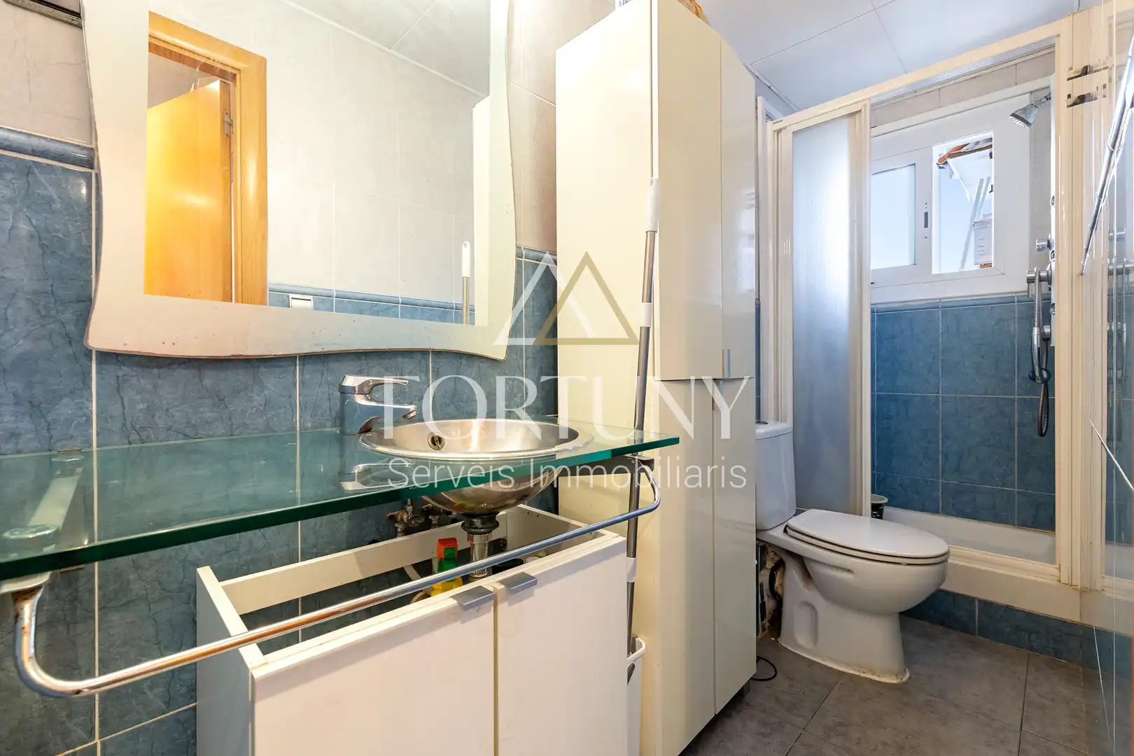 Baño de Piso en venta en Tarragona con Aire acondicionado