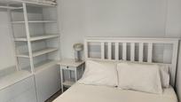 Bedroom of Flat for sale in  Barcelona Capital  with Air Conditioner and Parquet flooring