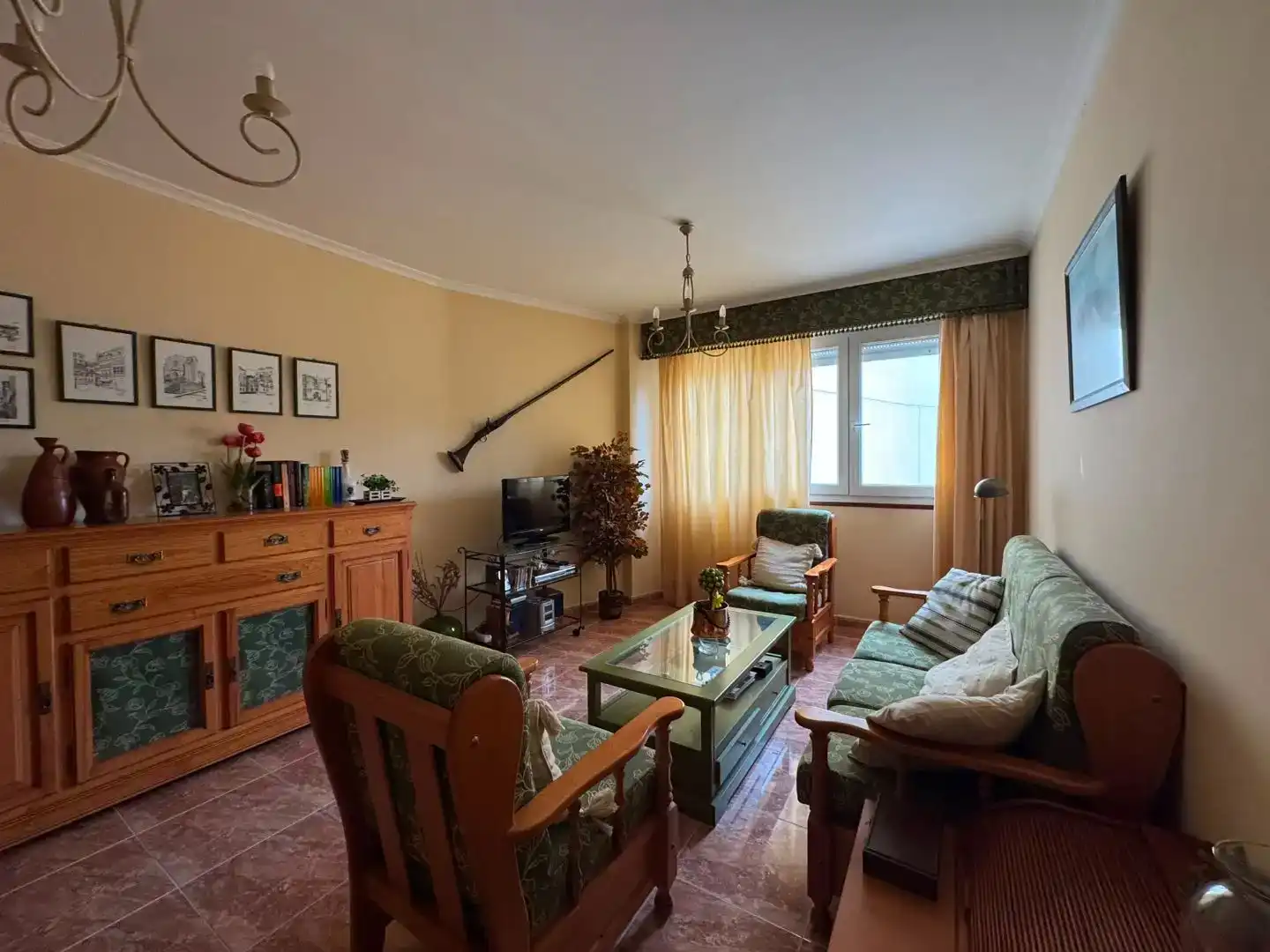 Wohnzimmer von Wohnung zum Verkauf in Viveiro