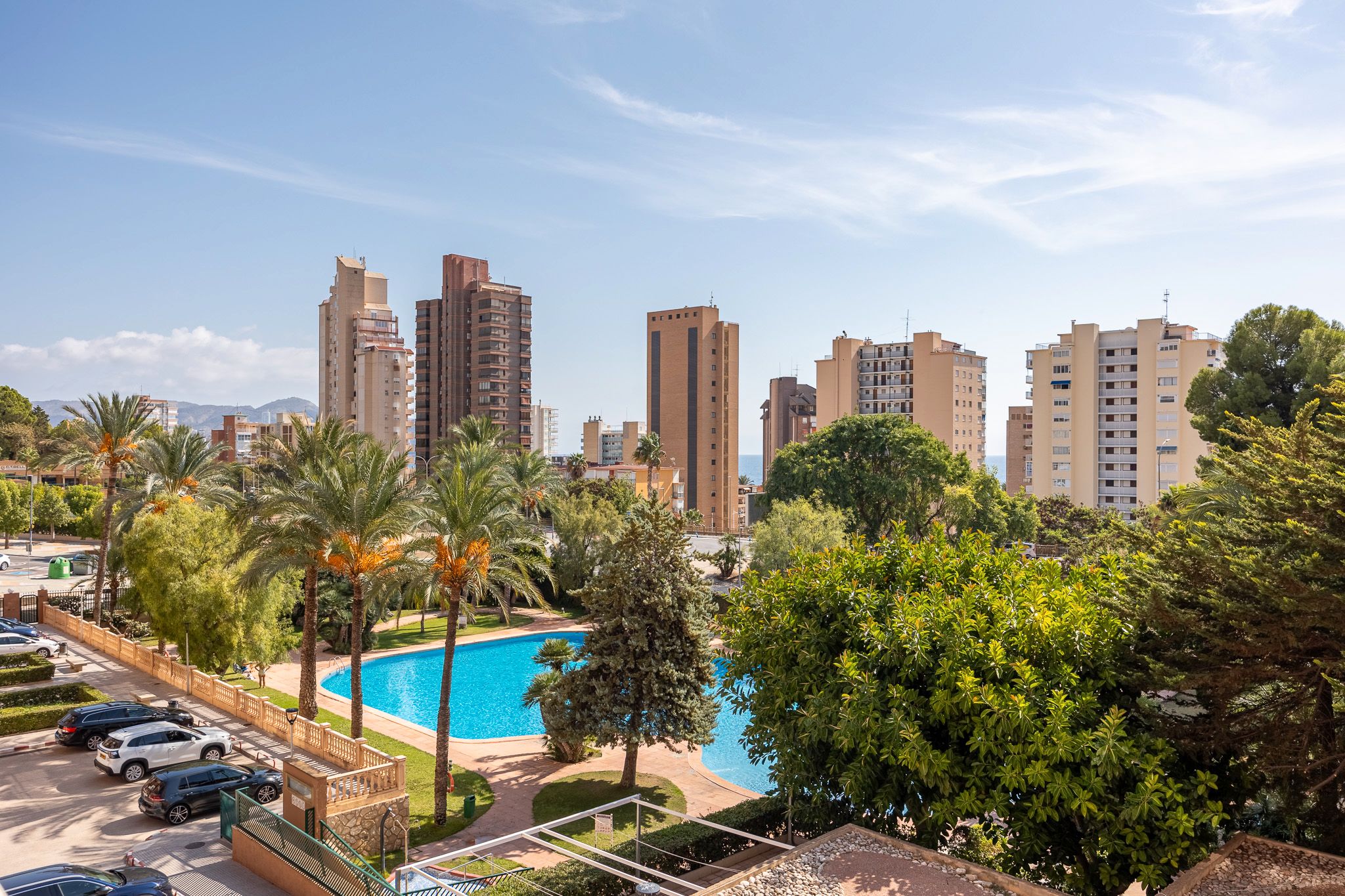 Dormitori de Apartament en venda en Benidorm amb Piscina i Piscina comunitària