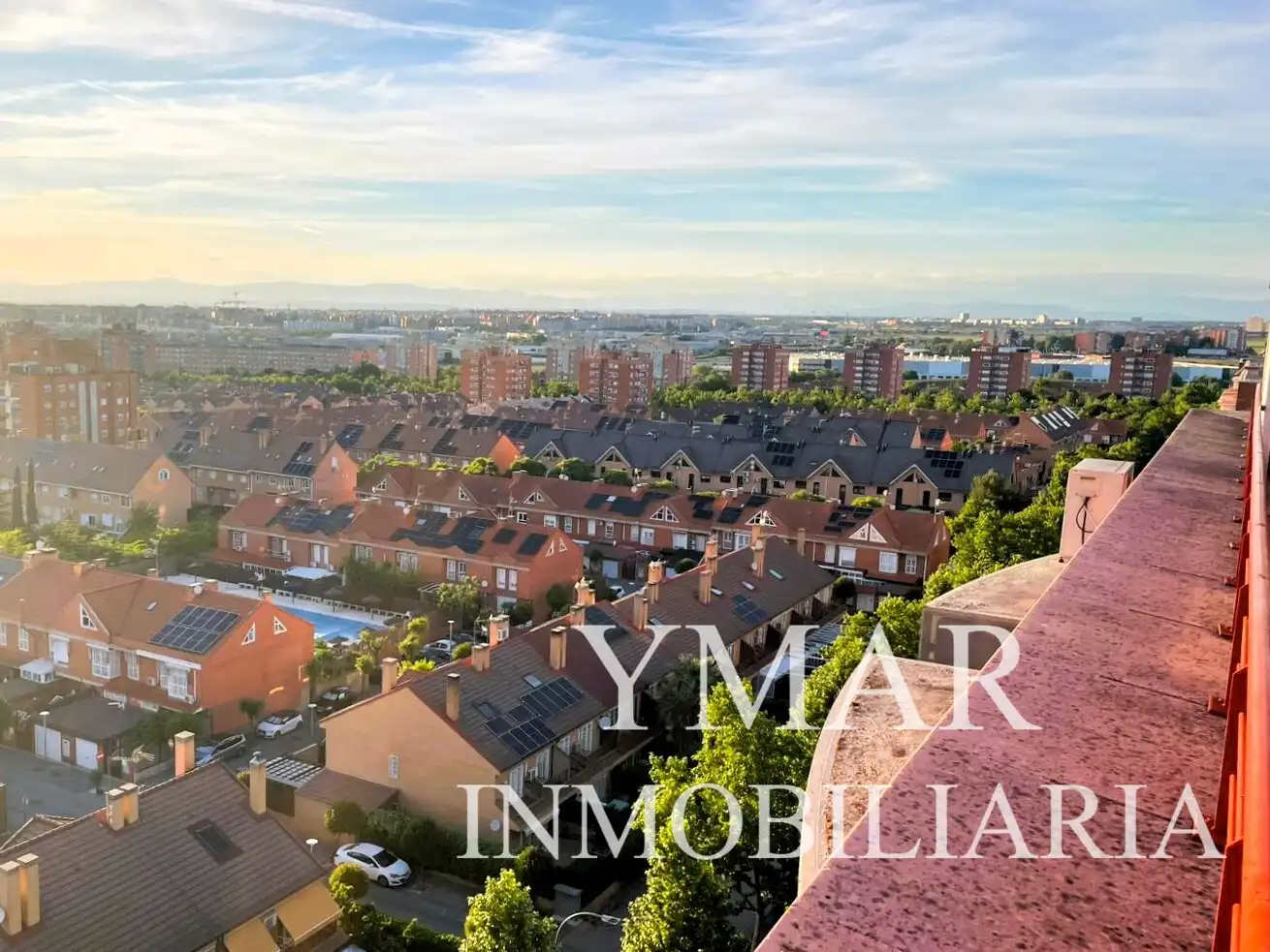 Exterior view of Attic for sale in Fuenlabrada  with Heating, Terrace and Storage room