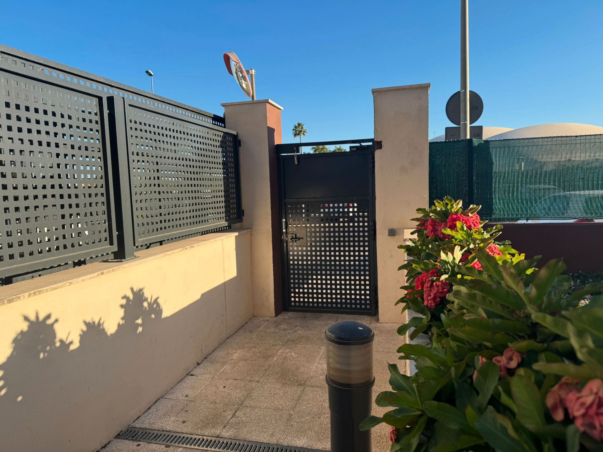 Terraza de Piso en venta en Mairena del Aljarafe con Aire acondicionado, Terraza y Piscina comunitaria