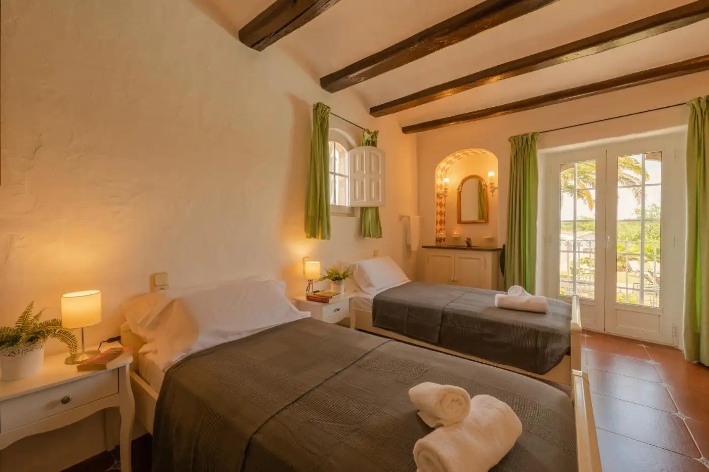 Dormitori de Finca rústica en venda en Riudarenes amb Aire condicionat, Calefacció i Jardí privat