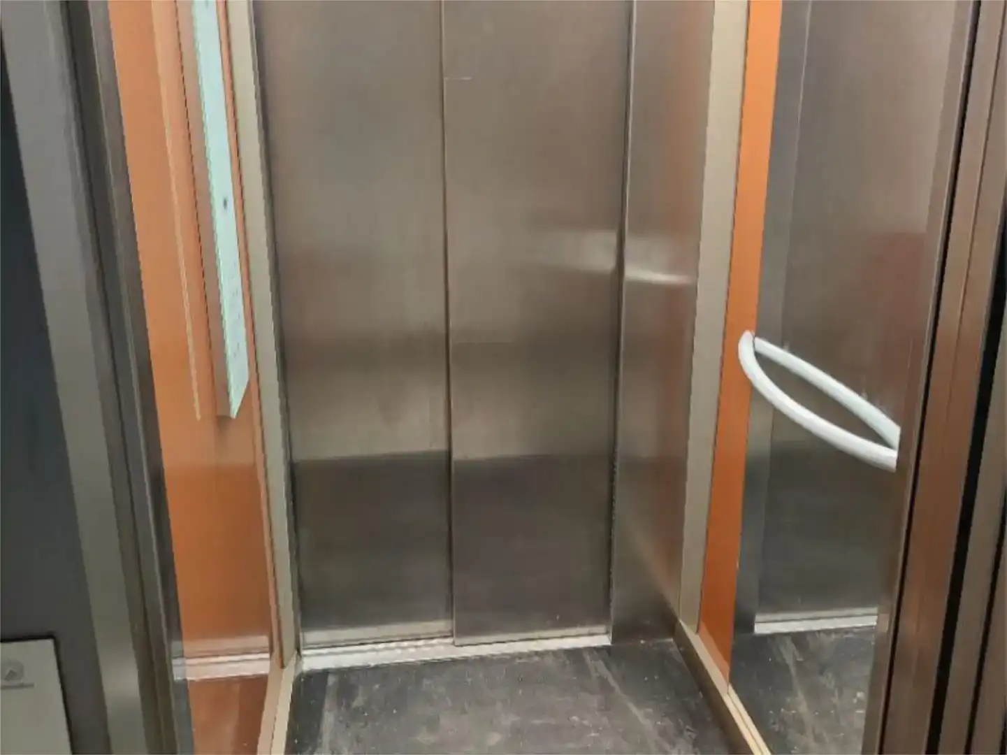 Garatge en venda en Almería
