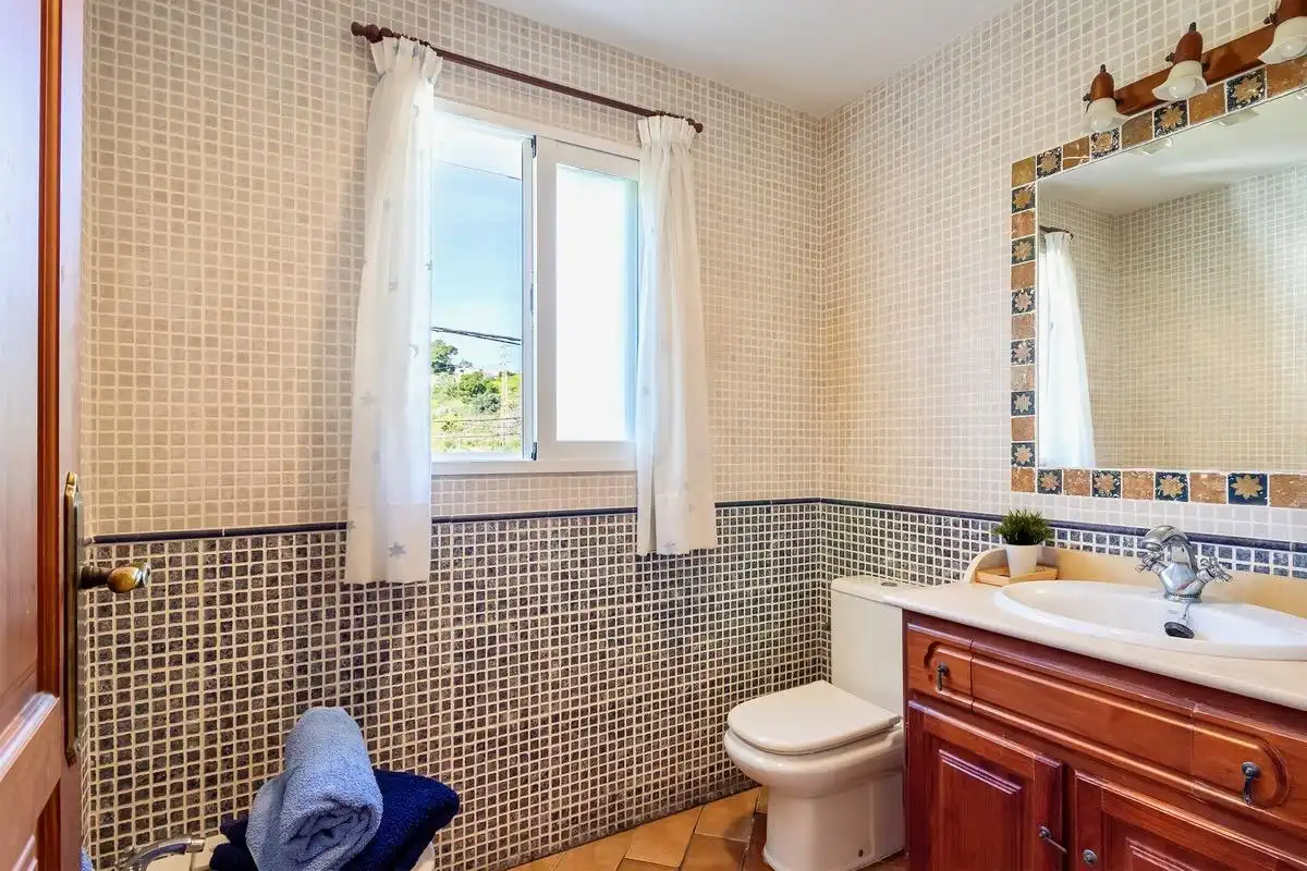 Bathroom of Houses for sale in Almuñécar  with Private garden, Terrace and Swimming Pool