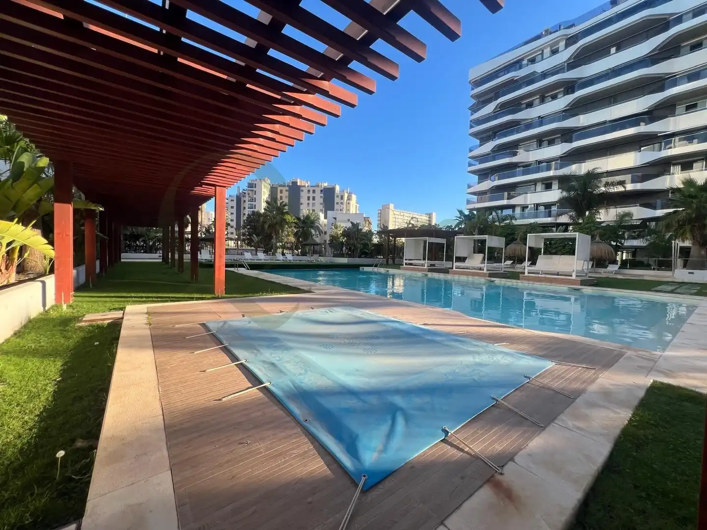 Ático con terraza en venta en Calle Calle Periodista Tirso Marín Sessé, imagen 31