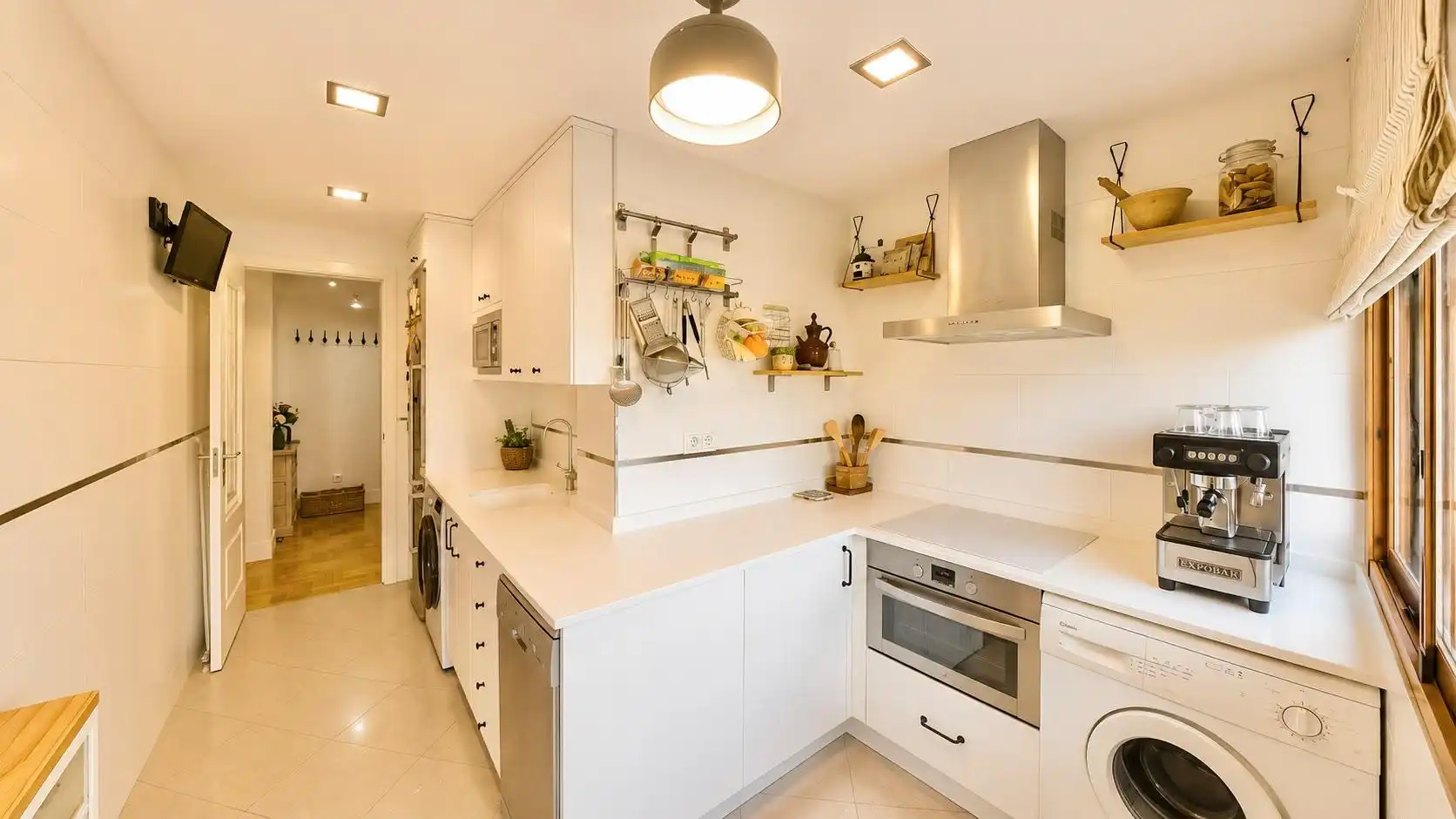 Cuina de Apartament en venda en Fuenlabrada amb Aire condicionat, Calefacció i Jardí privat